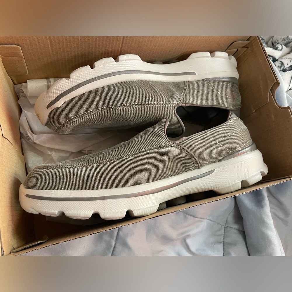 Skechers Go Walk 3 9.5 Mens - Khaki
